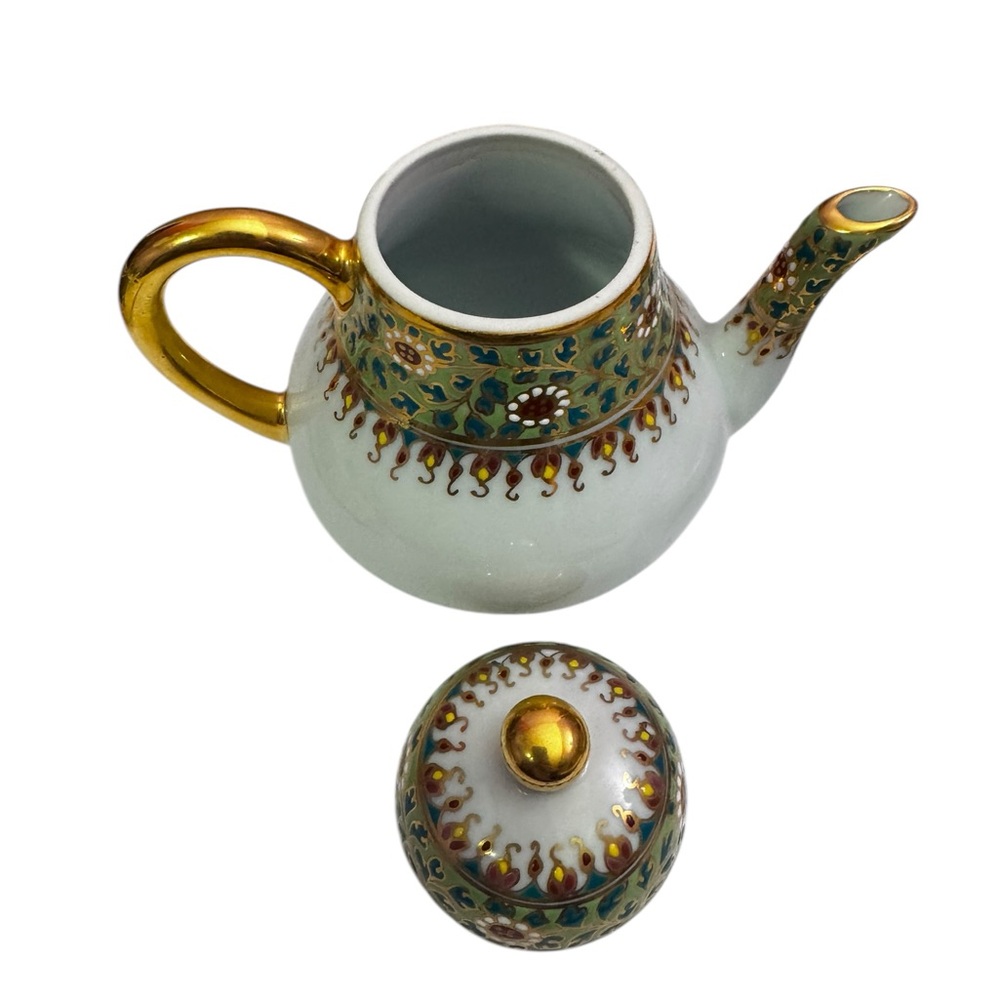 Vintage Hand-Painted Porcelain Tea Set – Gold & Floral Design - Picture 7 of 16